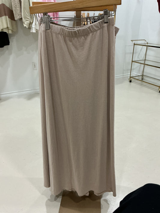 Tan knit long skirt