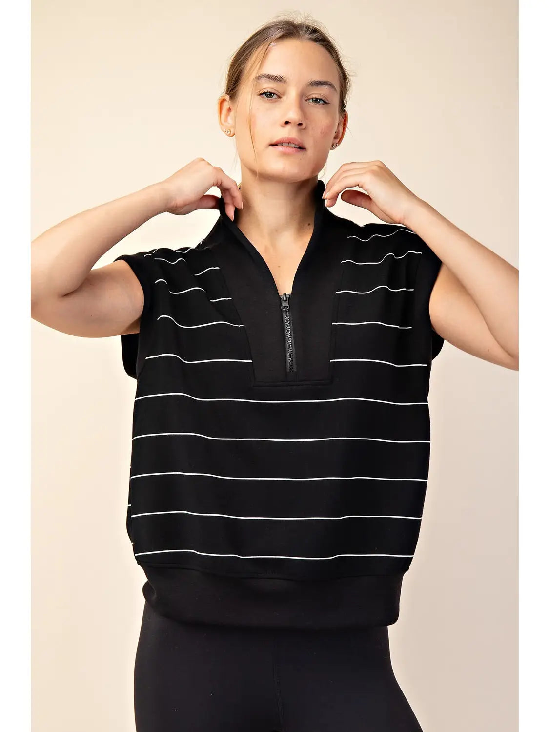 Black & White RM cap sleeve set
